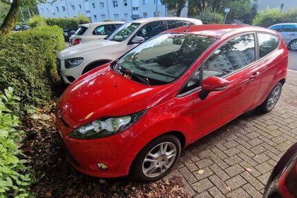 Ford Fiesta 90.500 km 3.299 &euro; Schermbeck 46514