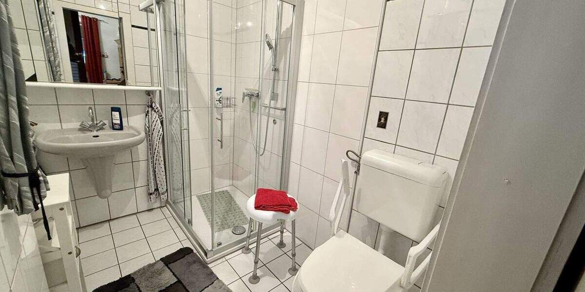 Reihenmittelhaus Gladbeck Schultendorf - 3 Zimmer, 80 m&sup2;, 220.000&euro; | Angebot:25190759