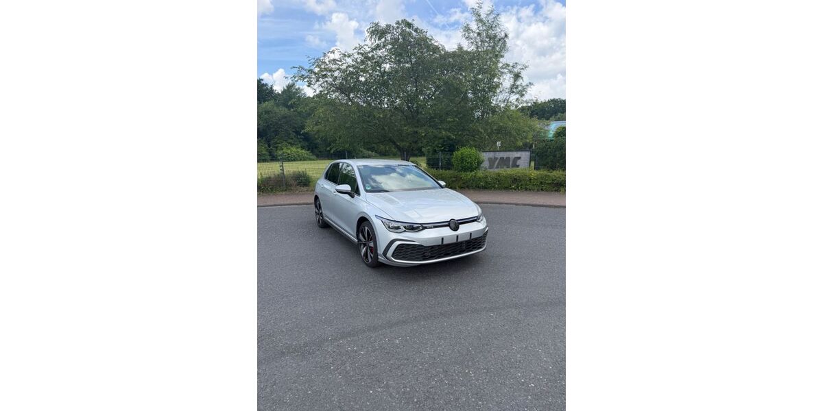 VW Golf 95.501 km 22.000 &euro; Dinslaken 46539