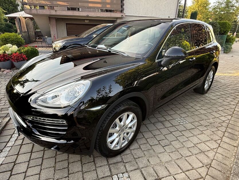 Porsche Cayenne 190.000 km 20.250 € Essen 45257