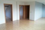 Dachgeschoßwohnung Oberhausen Alt-Oberhausen - 3 Zimmer, 72 m&sup2;, 450&euro; | Angebot:25443967