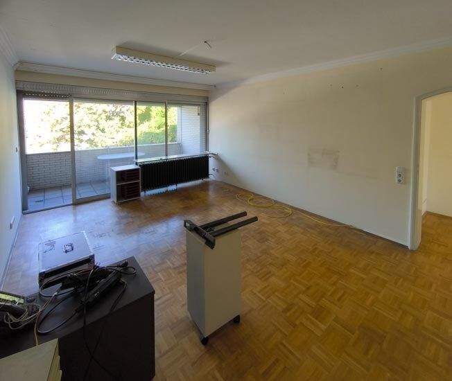 Renovierungsbedürftige 2 ½ Raum Wohnung mit Loggia auf der Mellinghofer Straße 2 zimmer