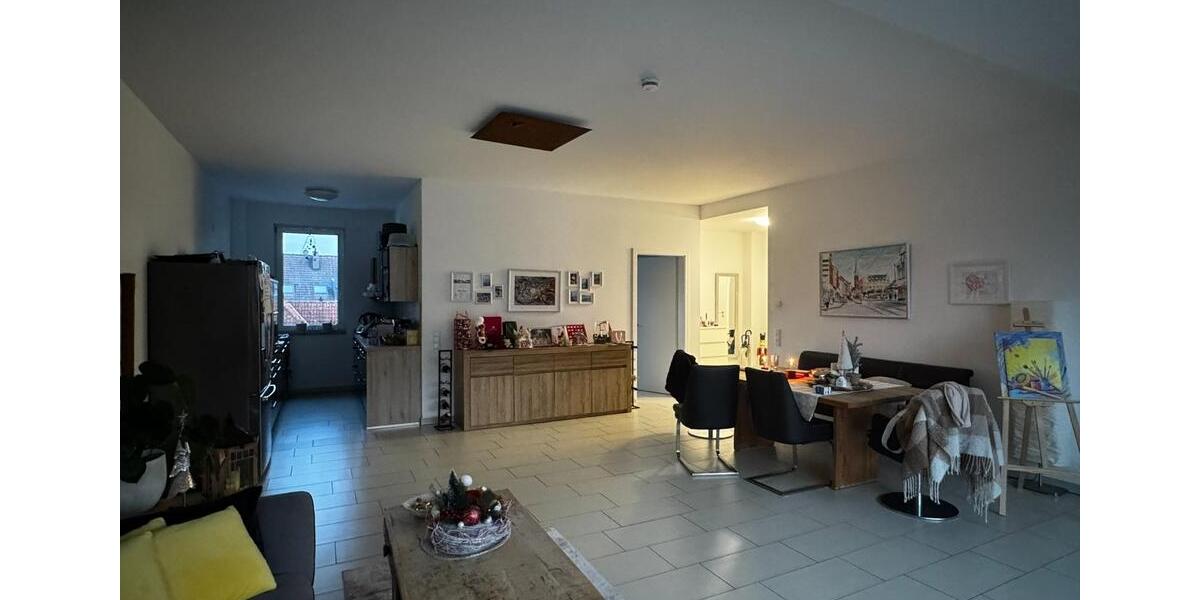 Etagenwohnung Gladbeck Alt-Rentfort - 3 Zimmer, 126 m&sup2;, 1.515&euro; | Angebot:24419985