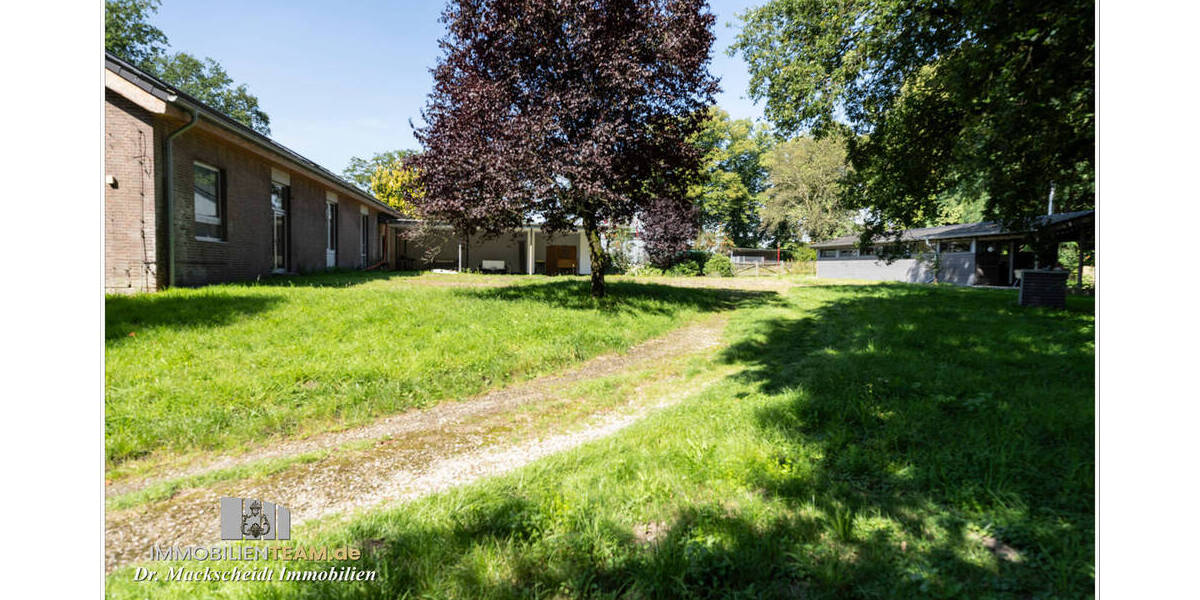 Teilsanierte Schule - Wohnen im idyllischen Hünxerwald zimmer