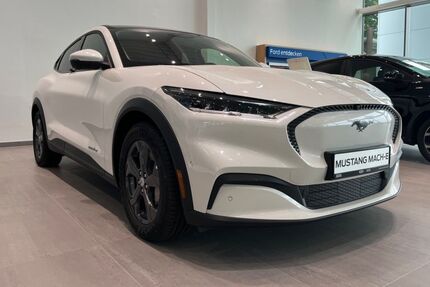 Ford Mustang Mach-E 6.879 km 38.499 € Voerde 46562