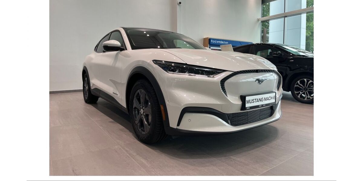Ford Mustang Mach-E 6.879 km 38.499 € Voerde 46562