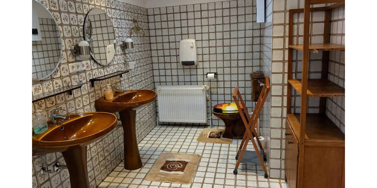 Einfamilienhaus Ratingen-Lintorf Lintorf - 7 Zimmer, 187 m&sup2;, 725.000&euro; | Angebot:26318909