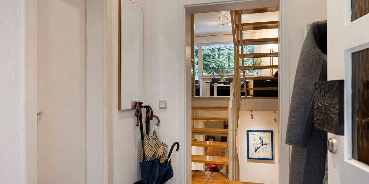 Reihenmittelhaus Mülheim an der Ruhr Speldorf - 5 Zimmer, 147 m&sup2;, 460.000&euro; | Angebot:23366430