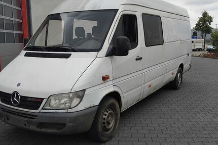 Mercedes-Benz Sprinter 218.000 km 3.950 &euro; Essen 45356