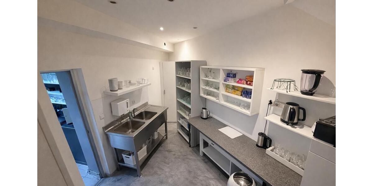 Top-Lage Hattingen: 194 m² Ladenlokal mit Wintergarten – ideal für Gastronomie & Handel zimmer