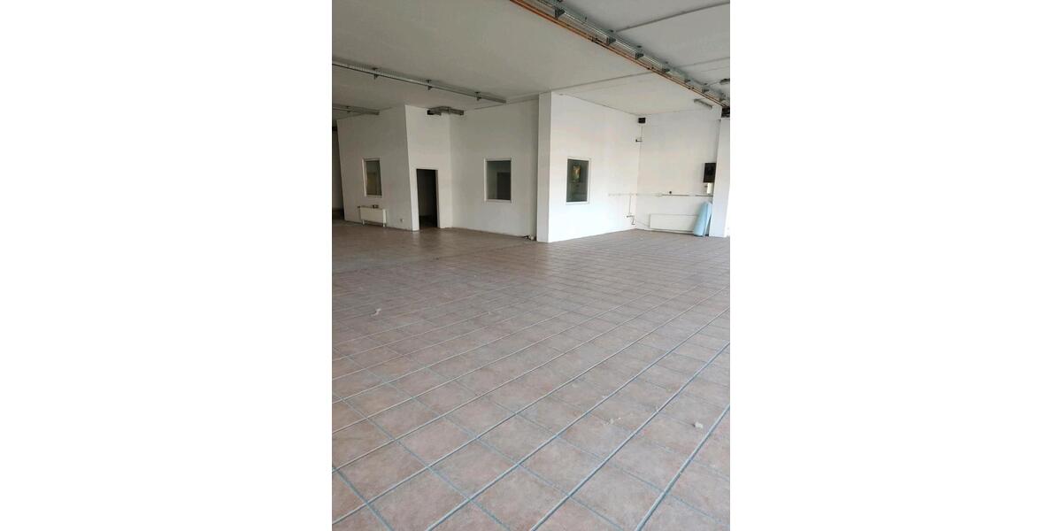 300oder600qm EG Castrop Hernerstr.87 zimmer