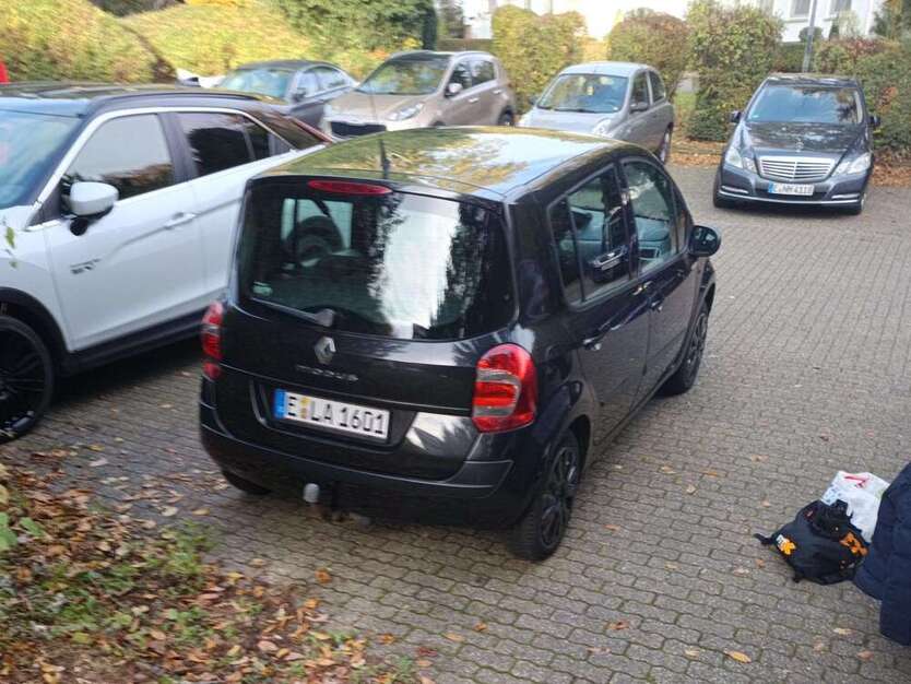 Renault Modus 118.635 km 3.400 € Essen 45277