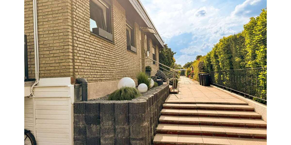 Etagenwohnung Neukirchen - 4 Zimmer, 134 m&sup2;, 349.000&euro; | Angebot:26170967