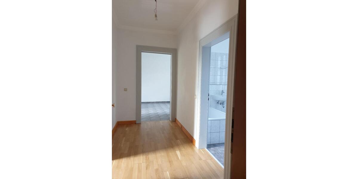 Erdgeschoßwohnung Duisburg Mittelmeiderich - 3 Zimmer, 75 m&sup2;, 600&euro; | Angebot:26321219