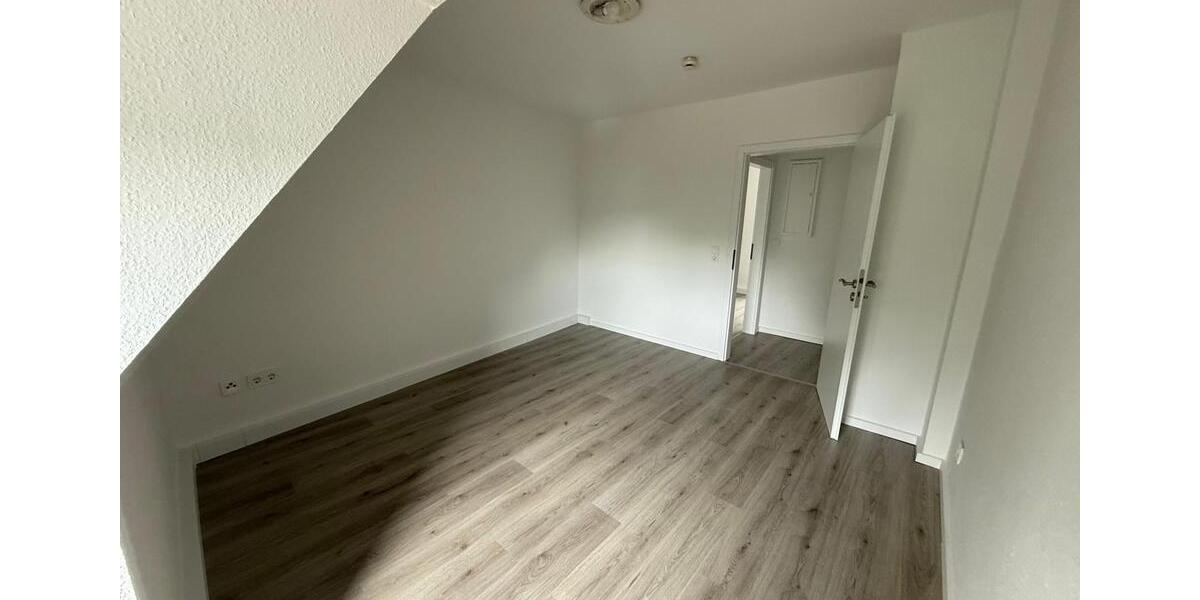 3- Zimmerwohnung zu vermieten! 2 Etage 3 zimmer