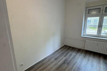 Wohnung Duisburg Mittelmeiderich - 3 Zimmer, 54 m&sup2;, 409&euro; | Angebot:26255957