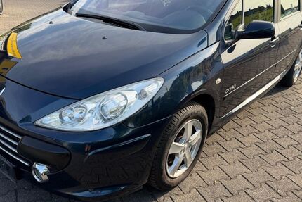 Peugeot 307 174.515 km 2.000 &euro; Duisburg 47138