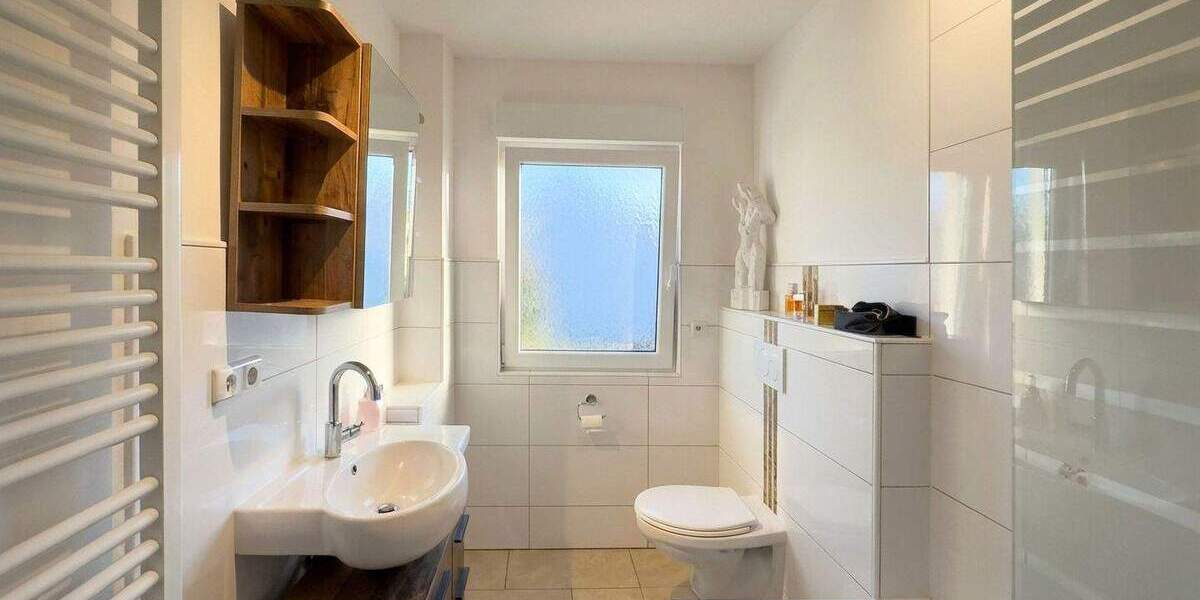 Romantisches Ein- bis Zweifamilienhaus in Märchenlage von Bottrop-Batenbrock 8 zimmer