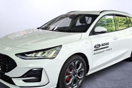 Ford Focus 15.900 km 25.690 &euro; Recklinghausen 45659