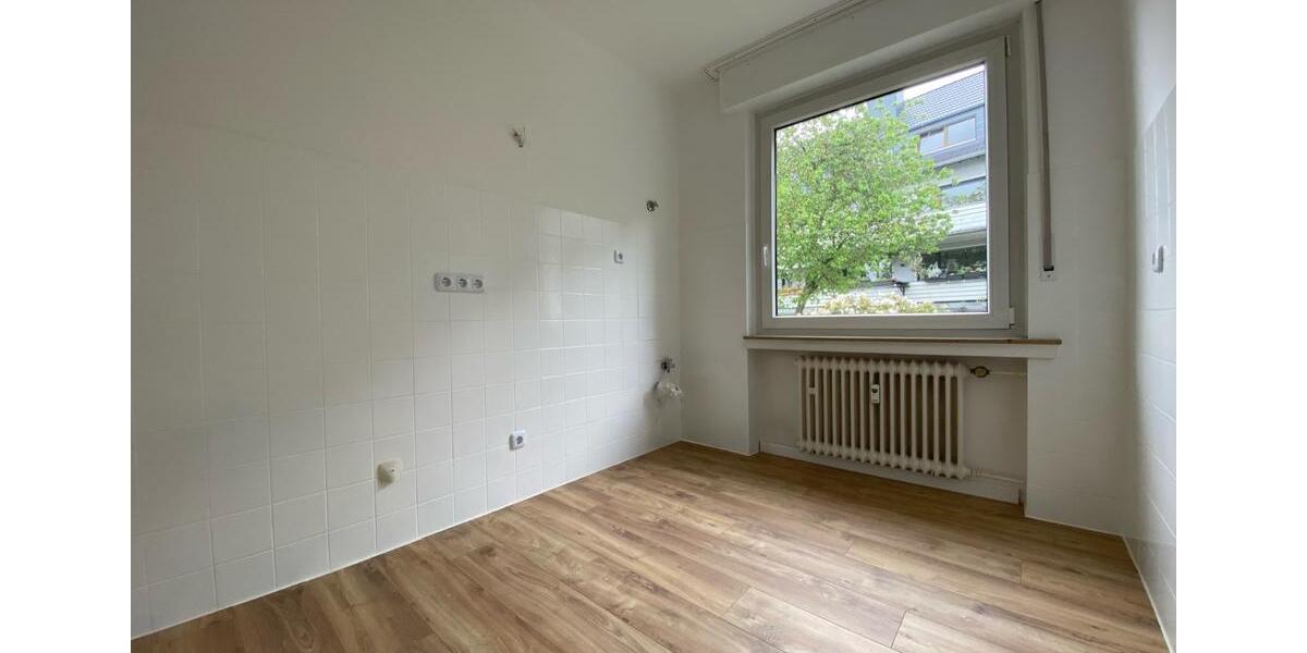 Hochparterre Essen Stadtbezirk VIII - 3 Zimmer, 74 m&sup2;, 725&euro; | Angebot:26662692