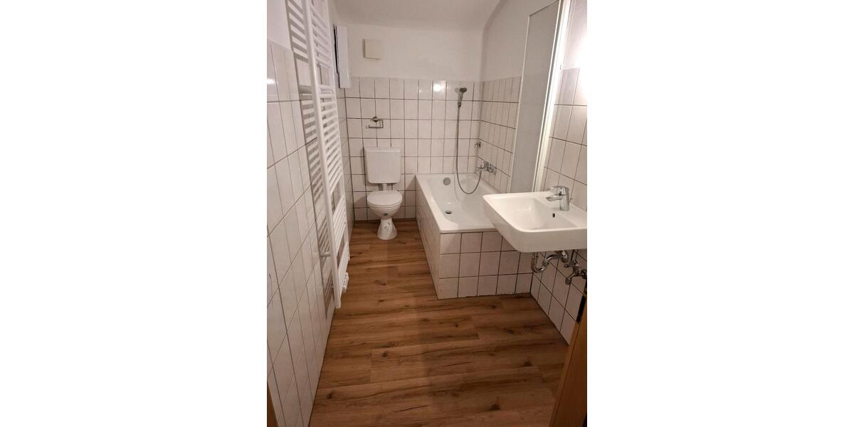 Wohnung Dachgeschoss zu Vermieten 5 zimmer