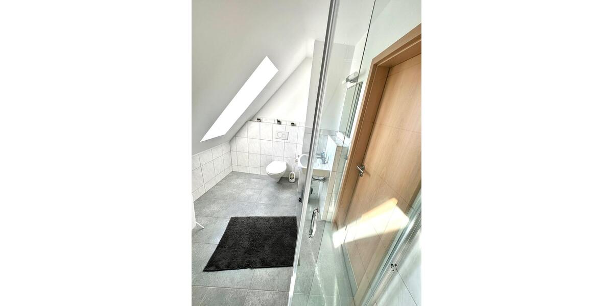 Dachgeschoßwohnung Bochum Altenbochum - 1 Zimmer, 38 m&sup2;, 598&euro; | Angebot:26296375