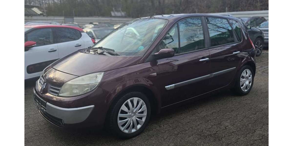 Renault Scenic 215.150 km 1.490 &euro; Essen 45329