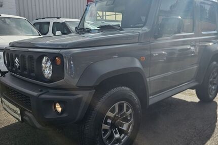 Suzuki Jimny 42.600 km 28.990 &euro; Gelsenkirchen 45892