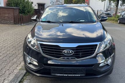 Kia Sportage 152.000 km 9.799 &euro; Gelsenkirchen 45879