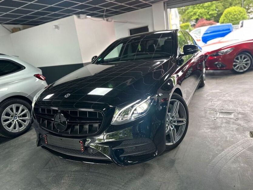 E 300