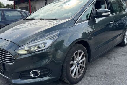 Ford S-Max 208.000 km 7.500 € essen 45359