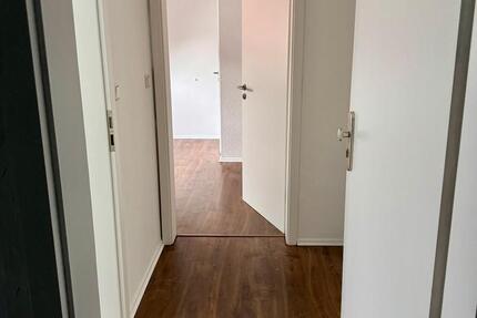 Wohnung Oberhausen - 2.5 Zimmer, 50 m&sup2;, 450&euro; | Angebot:25511475