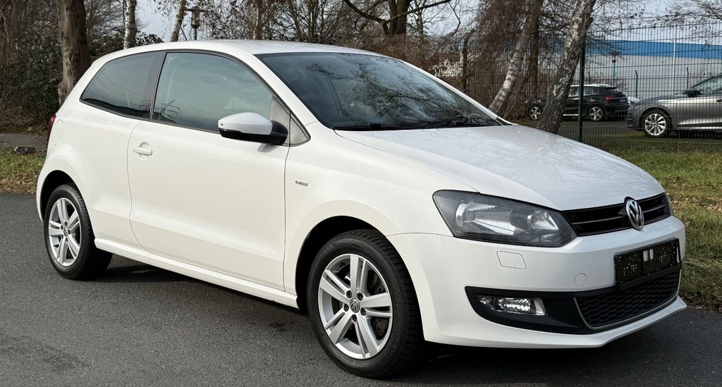 VW Polo 131.000 km 7.599 &euro; Bottrop 46236