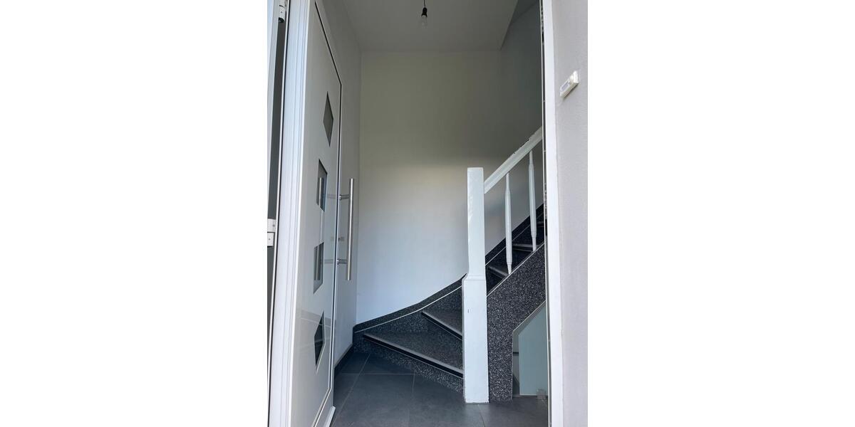 Doppelhaushälfte Bottrop Boy - 2 Zimmer, 115 m&sup2;, 1.250&euro; | Angebot:27615738
