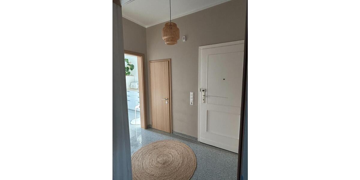 Einziehen & wohlfühlen: Helle Wohnung in ruhiger, zentraler Lage 2 zimmer