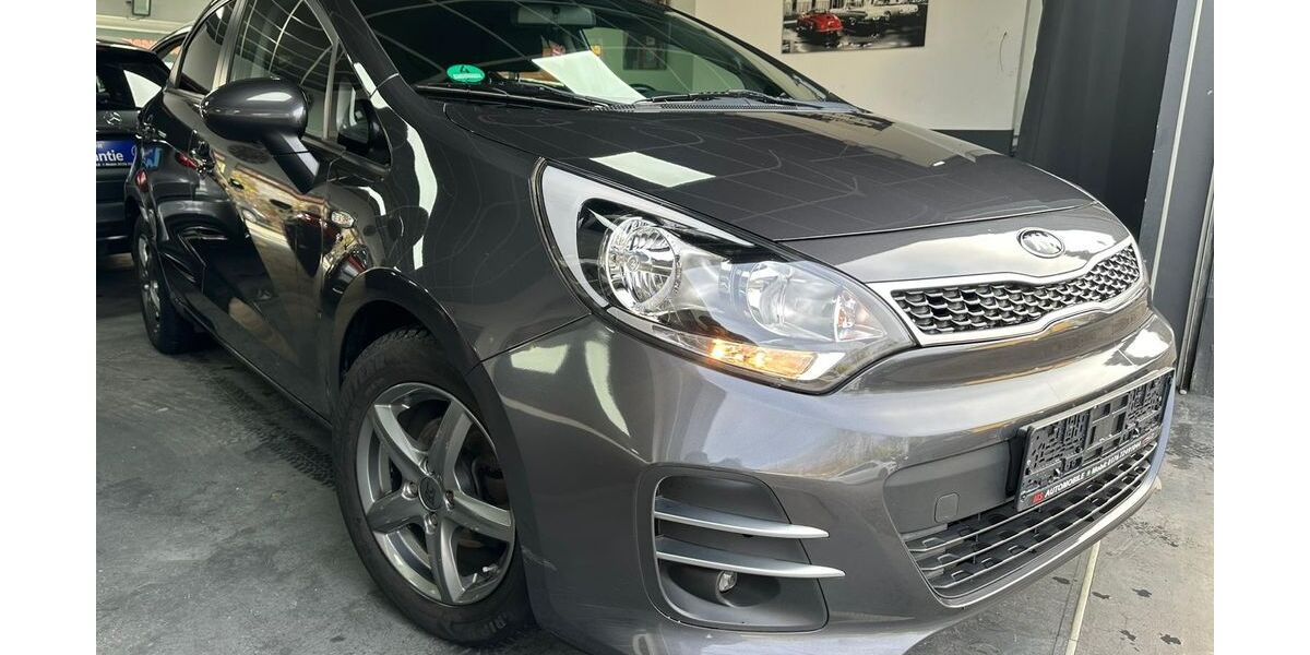 Kia Rio 115.000 km 7.500 € Essen 45356