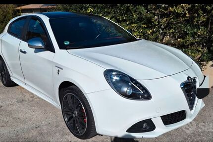 Alfa Romeo Giulietta 150.000 km 9.000 &euro; Castrop Rauxel 44575