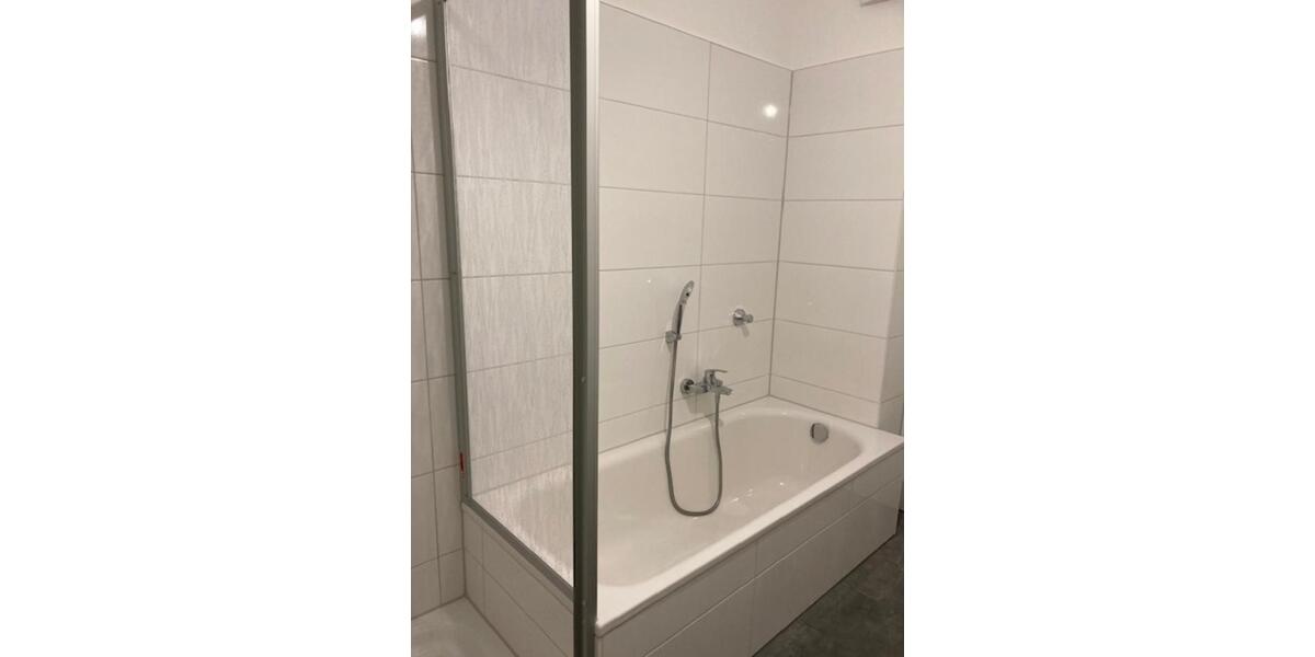 EG -Nichtraucher - Wohnung in Bottrop, Erstbezug nach Sanierung 3 zimmer