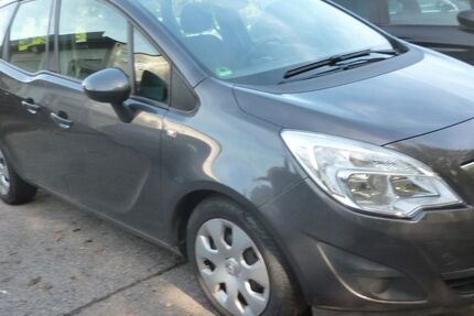Opel Meriva 192.000 km 2.950 &euro; Bottrop 46238