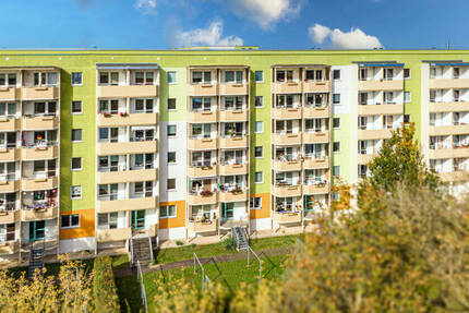 Top-sanierte 2-Raum-Wohnung in schöner Lage