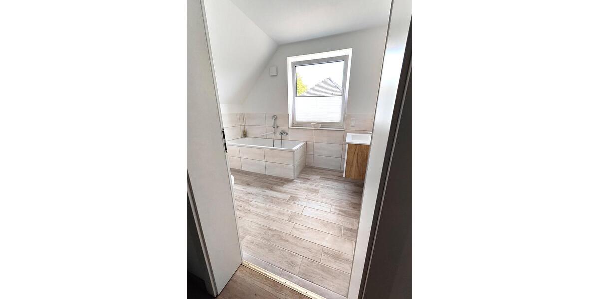 Einfamilienhaus Kamp-Lintfort Lintfort - 5 Zimmer, 100 m&sup2;, 568.000&euro; | Angebot:26589502