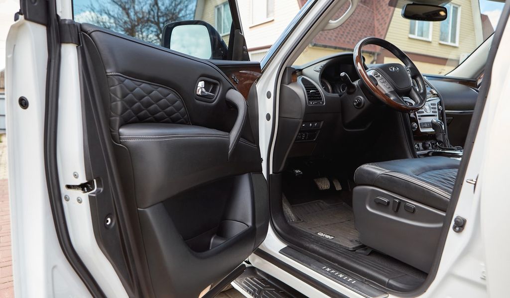 INFINITI QX80 59.000 km 39.000 &euro; Gelsenkirchen 45891