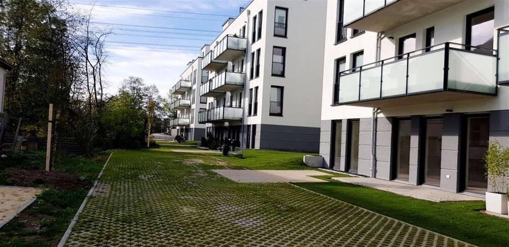 2 Zimmer Wohnung mit Süd-Balkon inkl. Nobilia EBK in Wuppertal - Uellendahl. Ideal für 1 Person.