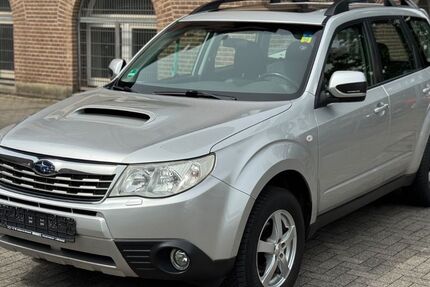 Subaru Forester 263.757 km 2.500 &euro; Mülheim an der Ruhr 45473