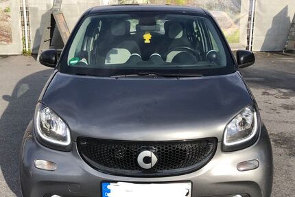Smart ForFour 107.000 km 7.900 € Essen 45327