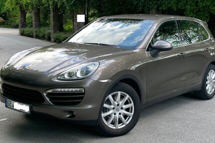 Porsche Cayenne 260.000 km 13.980 € Gelsenkirchen 45888