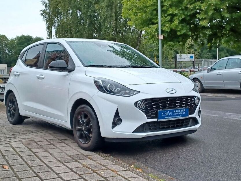 i10