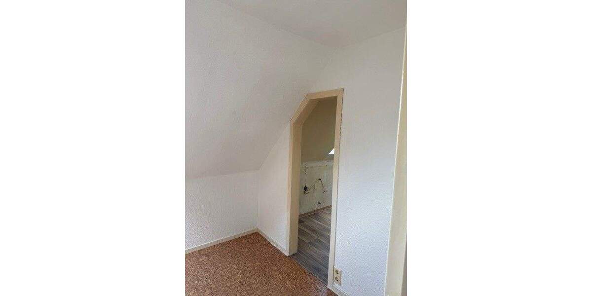 Mehrfamilienhaus, Wohnhaus Bochum Stiepel - 9 Zimmer, 197 m&sup2;, 595.000&euro; | Angebot:23389378