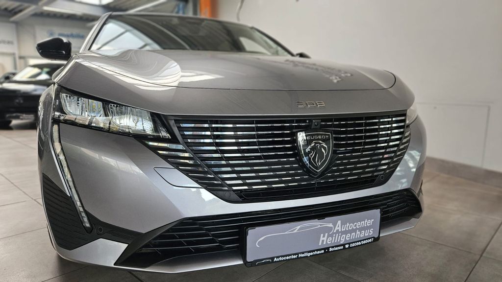Peugeot 308 9.243 km 16.980 &euro; Heiligenhaus 42579