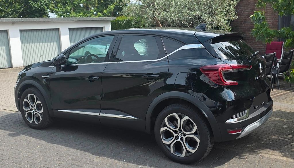 Renault Captur 17.038 km 17.990 &euro; Moers 47447